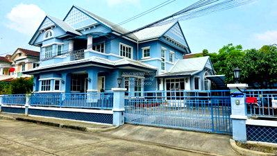 Houses for sale Bangkok : For Sale House , Nantawan Rama 2 , corner unit , Samae Dam , Bang Khun Thian , Bangkok , CX-174022 ✅ Live chat with us ADD LINE @connexproperty ✅