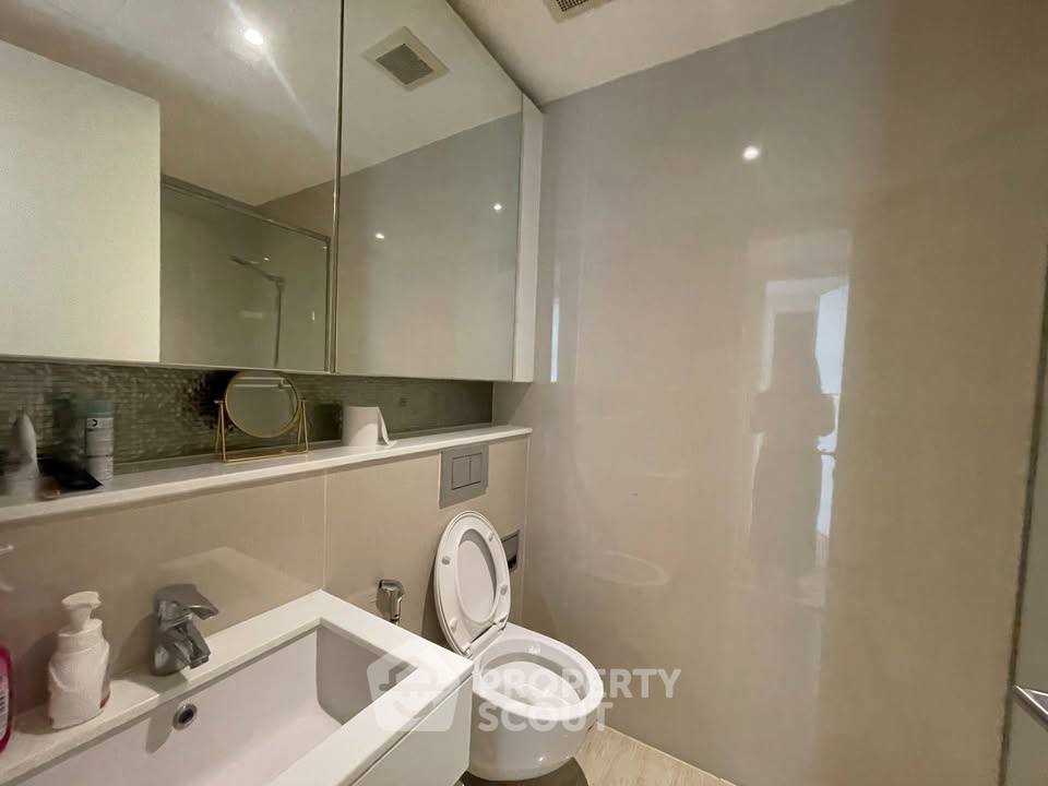 รูป คอนโด 2 ห้องนอน ชั้นสูง H Sukhumvit 43 ใกล้ BTS พร้อมพงษ์ (ID 2604991) - รูปที่ 8/15