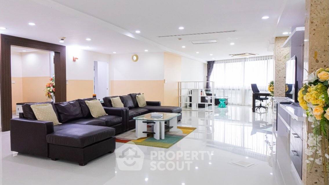 รูป คอนโด 3 ห้องนอน President Park Condominium เลี้ยงสัตว์ได้ ใกล้ MRT ศูนย์สิริกิติ์ (ID 3305864) - รูปที่ 6/14