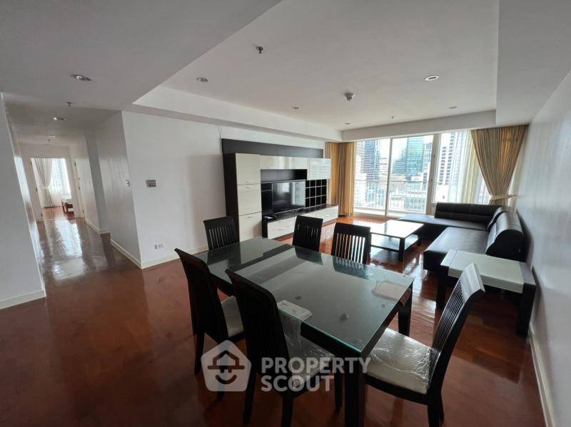 picture 17th-Floor 3-BR At Baan Siri 24 Near BTS Phrom Phong (ID 2834288) - 1/6