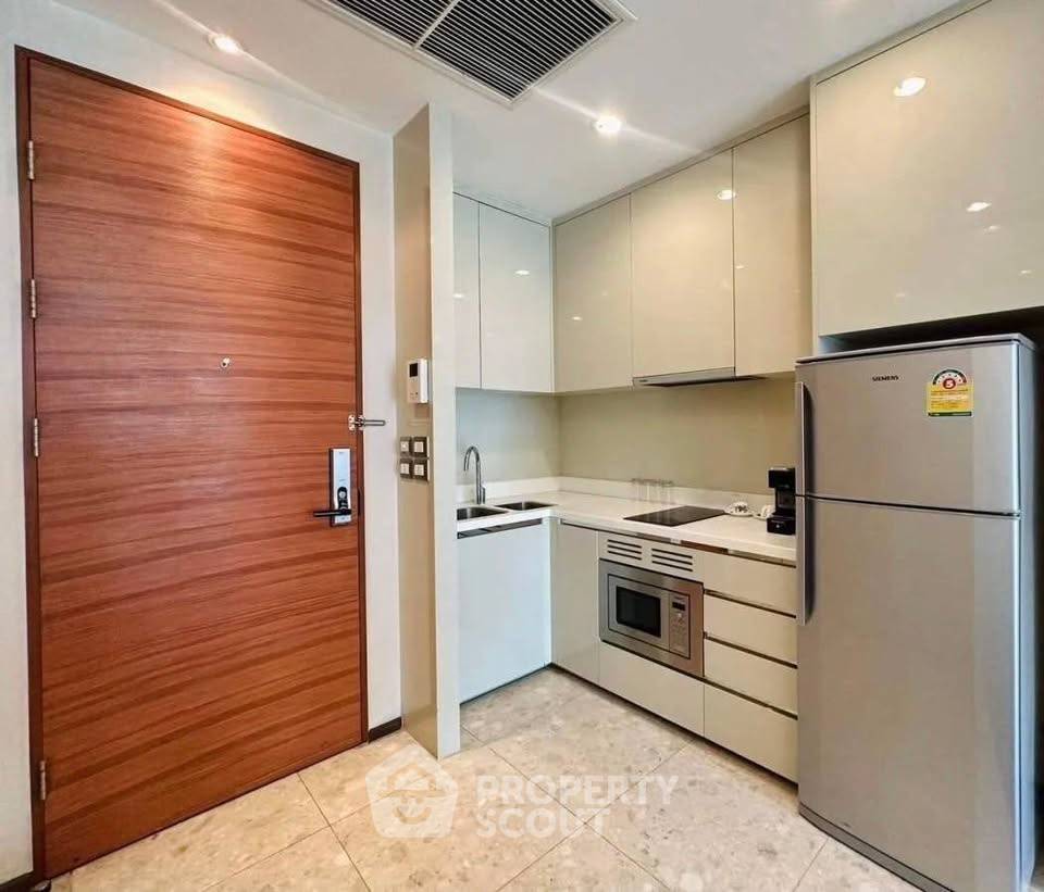 picture 2-BR Condo at The Address Sukhumvit 28 near BTS Phrom Phong (ID 2134439) - 2/4