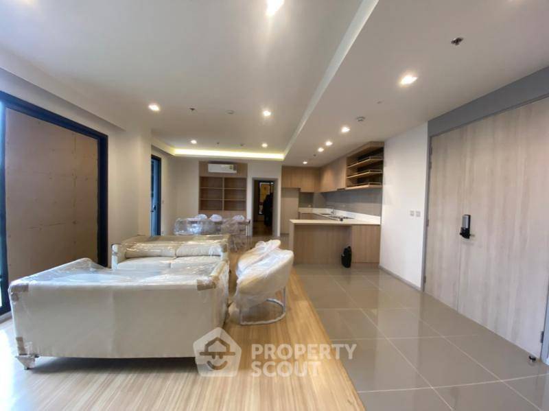 picture 15th-Floor 3-BR Condo At M Jatujak Near BTS Saphan Khwai (ID 2918232) - 3/7