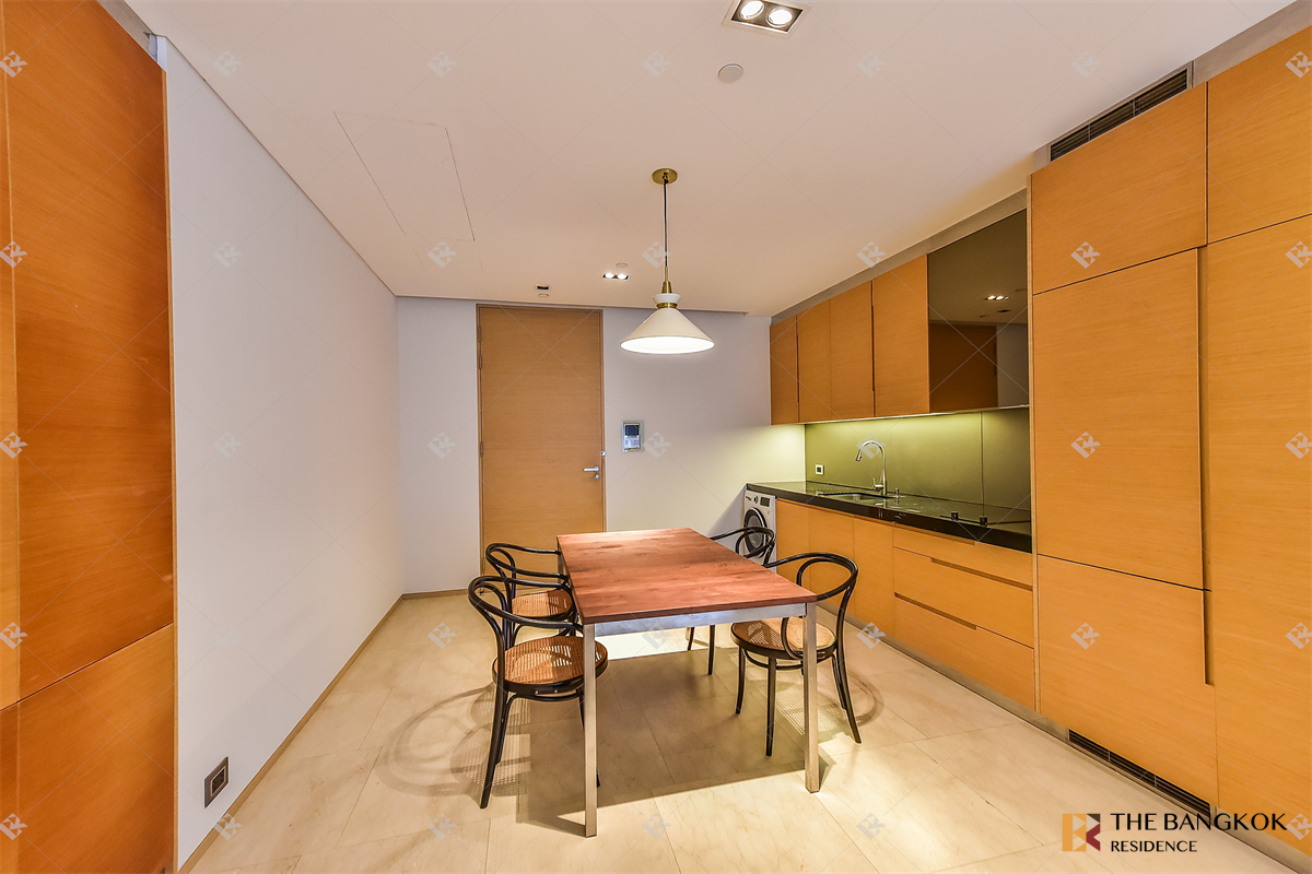 picture Hurry, big discount is ending! Saladaeng residences near MRT Silom Station - 10/10