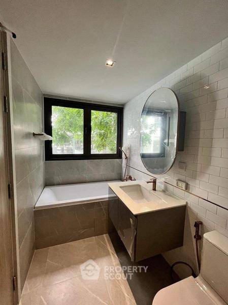 picture 2-BR Condo at Chapter Thonglor 25 close to Thong Lo (ID 2835891) - 6/6