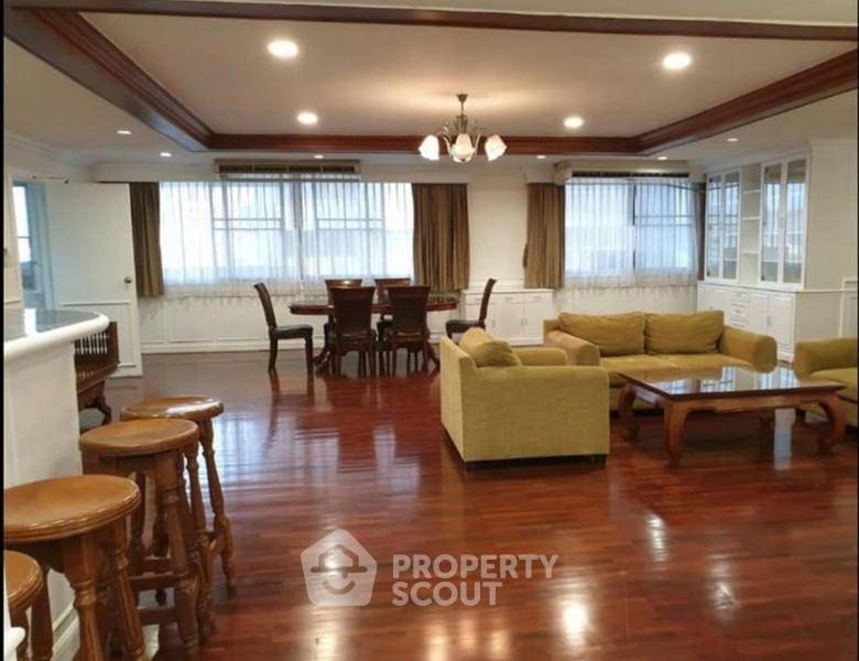 picture 236 Sqm 3-BR Condo At DS Tower 1 Near BTS Phrom Phong (ID 2834696) - 3/6