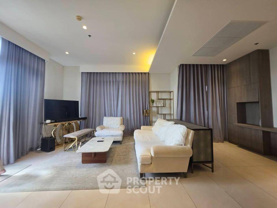 picture 3-BR 200 Sqm At Siamese Sukhumvit 48 Near BTS On Nut (ID 3213623) - 2/7