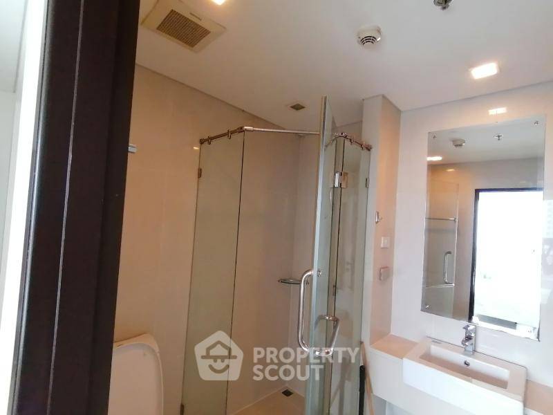 รูป ใกล้ BTS พระโขนง 200 ม. คอนโด 2 ห้องนอน Le Luk Condominium (ID 2834868) - รูปที่ 3/8