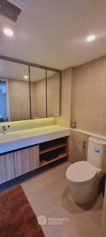 รูป ห่าง BTS ชิดลม เพียง 200 ม. | 2 ห้องนอน Na Vara Residence (ID 2121146) - รูปที่ 23/36