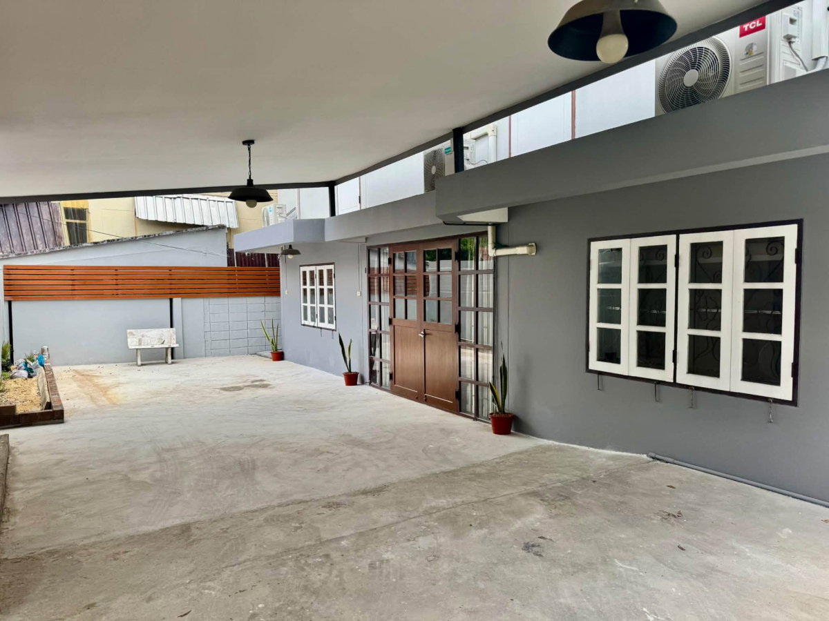 รูป ให้เช่า🏡🐶 บ้านเดี่ยว 2 ชั้น ซอยอุดมสุข 50 แยก 2-14 (รีโนเวทใหม่) - รูปที่ 2/24