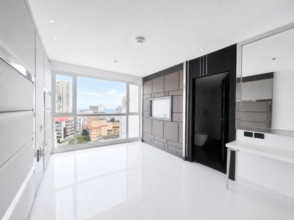 2 Bedroom Condo for Sale Sky Residences Pattaya Sea View