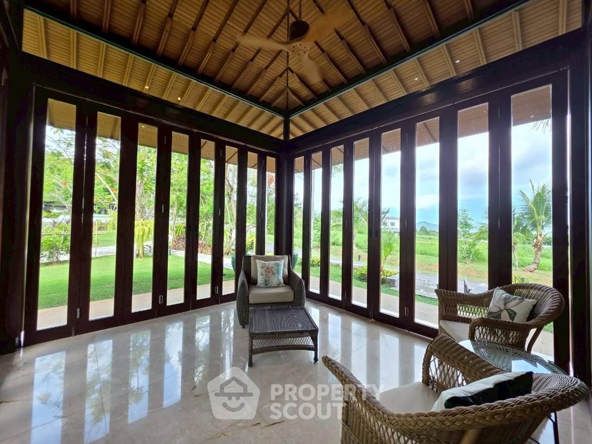 picture 380 Sqm 2-BR Pet-Friendly Condo At Sunplay Bangsaray (ID 2106233) - 12/31