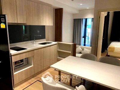 Condos for sale : 1-BR Condo At Runesu Thonglor 5 Near BTS Thong Lor (ID 2918375)