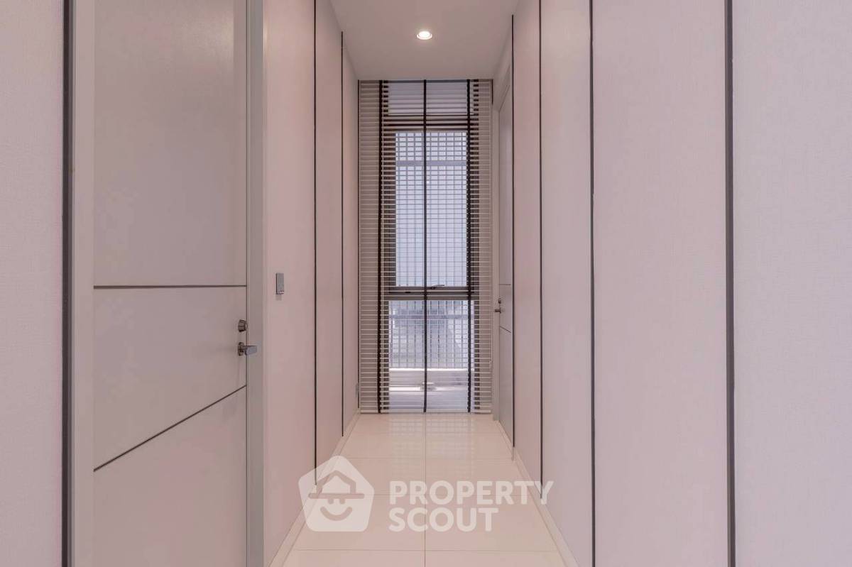 รูป คอนโด 2 ห้องนอน 138 ตร.ม. ขาย Vittorio Sukhumvit 39 ใกล้ BTS พร้อมพงษ์ 100 ม. (ID 3298640) - รูปที่ 11/36