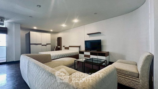 รูปภาพ 1-BR Condo at I.T.F. Silom Palace Condominium near BTS Chong Nonsi (ID 2884485)