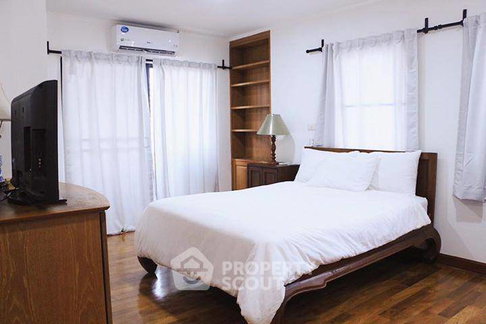 ใกล้ MRT สีลม 200 ม. | คอนโด 1 ห้องนอน Saladaeng Executive Condominium (ID 2835810)