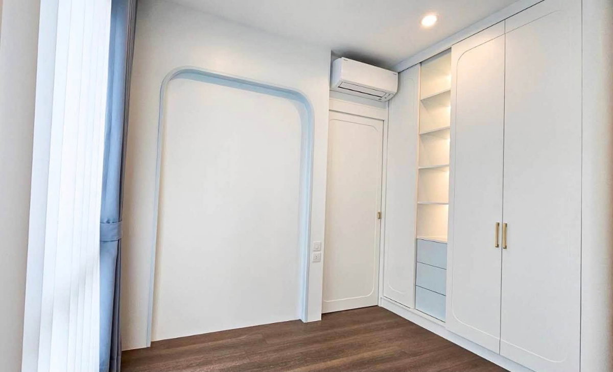 รูป ให้เช่า บ้านเดี่ยวหรู The Palm Bangna–Wongwaen | Modern Luxury | 290 ตร.ม. | Solar Cell | Fully Furnished - รูปที่ 12/16