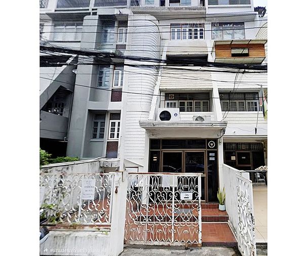 ขายทาวน์โฮม 4 ห้องนอน 347 ตร.ม. 24 ตร.ว. เขตบางรัก