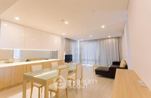 ขายคอนโด 3 ห้องนอน Fullerton Sukhumvit ห่าง BTS Ekkamai 400 ม. (ID 2918209)