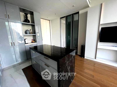 Condos for rent : 18th-Floor 1-BR At KRAAM Sukhumvit 26 Near BTS Phrom Phong (ID 2834441)