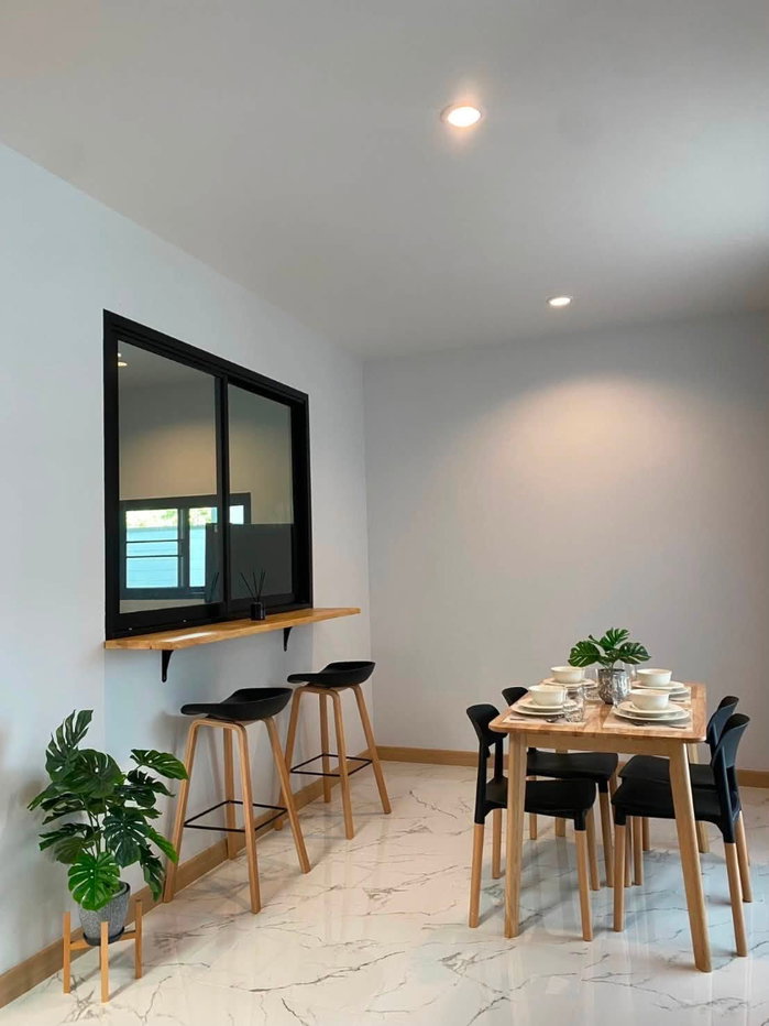 รูป POS บ้านสร้างใหม่ สไตล์ Contemporary Modern เฟอร์นิเจอร์ครบ โซนกาดฝรั่ง หางดง ทำเลน้ำไม่ท่วม (โทร/ไลน์ 088-5986998) - รูปที่ 4/11