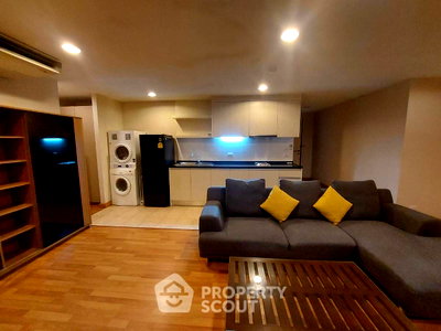 คอนโดให้เช่า : คอนโด 1 ห้องนอน The Aree Condominium ใกล้ BTS อารีย์ (ID 1995599)