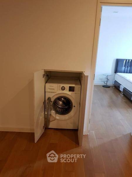 picture 2-BR Condolette Light Convent Near BTS Sala Daeng For Sale (ID 2918286) - 6/7