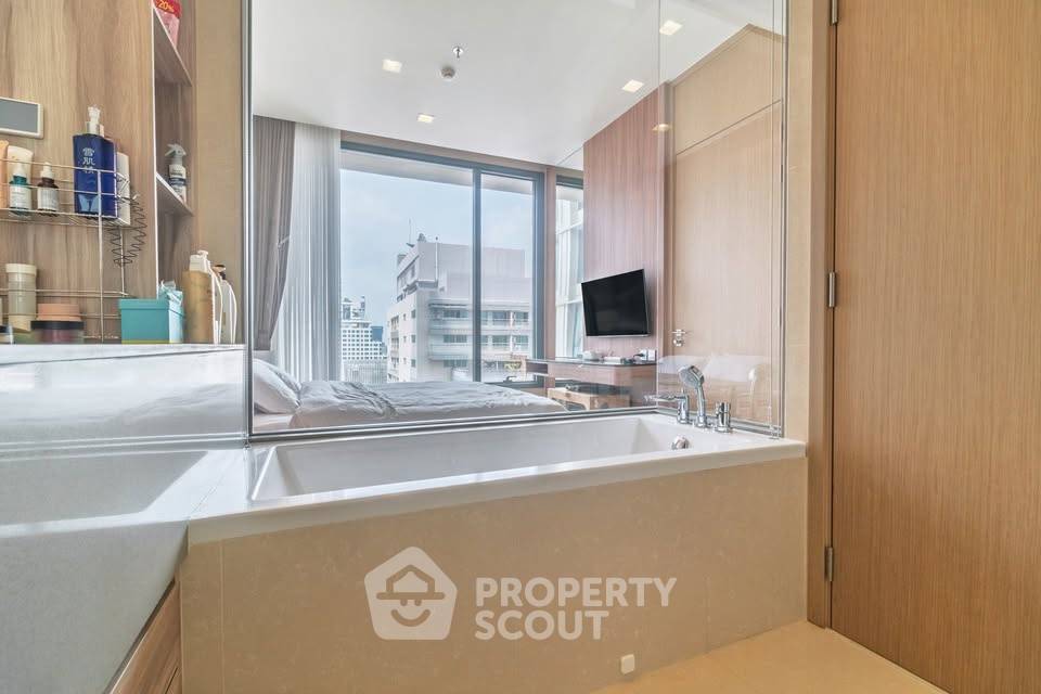 picture 28th-Floor 1-BR At The Esse Asoke Near MRT Sukhumvit (ID 3108372) - 15/17