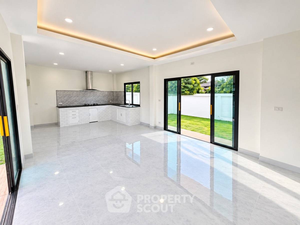 รูป บ้าน 3-ห้องนอน ใกล้ บ้านศิลปินหัวหิน (ID 3305862) - รูปที่ 3/14