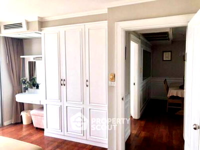 Condos for rent : 17th-Floor 2-BR At Asoke Place Near MRT Sukhumvit (ID 2834880)