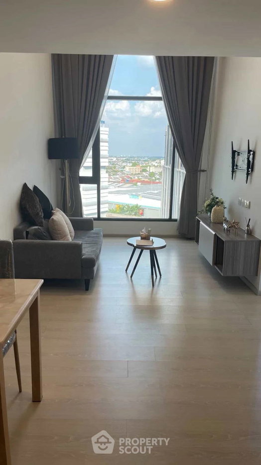 picture 1-BR Condo at Knightsbridge Phaholyothin Interchange in Anusawari (ID 2884239) - 2/4