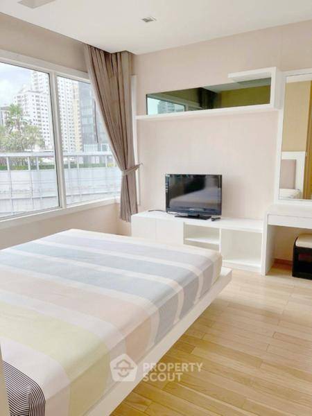 picture 200m From BTS Thong Lor: 2-BR Condo At Siri At Sukhumvit (ID 2835619) - 4/8