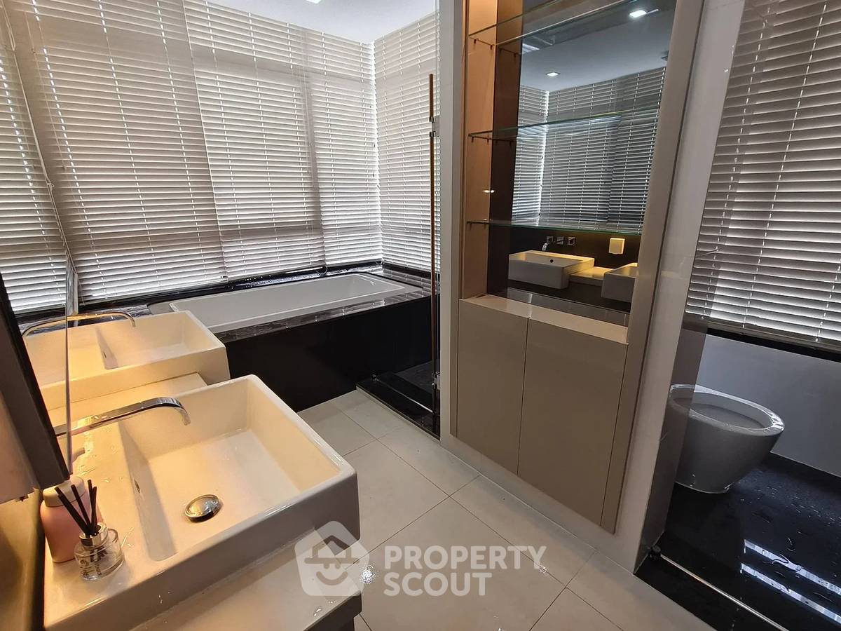 รูป คอนโด 2 ห้องนอน Ivy Ampio Rachada ใกล้ MRT ศูนย์วัฒนธรรมแห่งประเทศไทย (ID 2883752) - รูปที่ 3/5