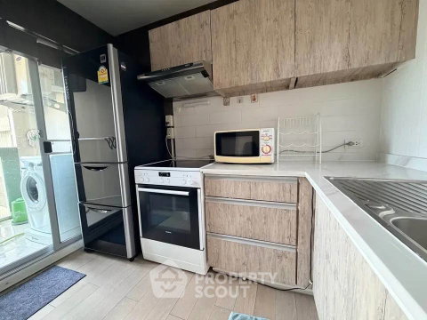 คอนโด 2 ห้องนอน Lumpini Place Rama 9–Ratchada ใกล้ MRT พระราม 9 (ID 2884339)