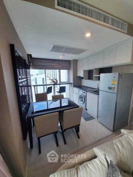 picture 17th-Floor 2-BR Life Ratchadapisek Near MRT Huai Khwang (ID 2834934) - 3/6