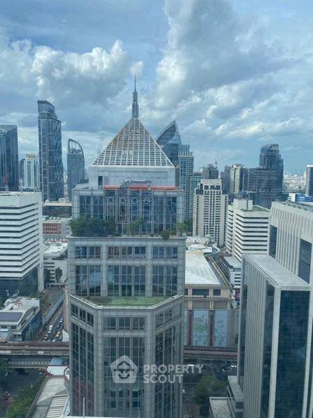 picture Pet-Friendly 1-BR SCOPE Langsuan, 200m To BTS Chit Lom (ID 2835334) - 2/7