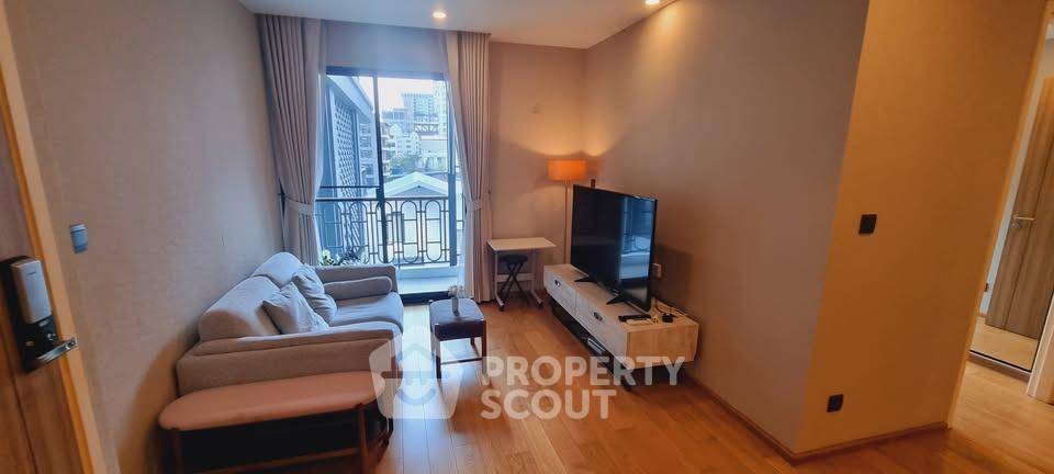 รูป ห่าง BTS ชิดลม เพียง 200 ม. | 2 ห้องนอน Na Vara Residence (ID 2121146) - รูปที่ 9/36