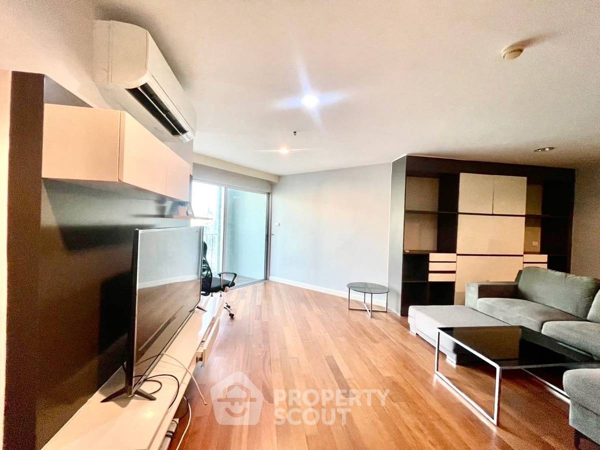 picture 3-BR Condo At Belle Grand Rama 9 Near MRT Phra Ram 9 (ID 3305657) - 2/9