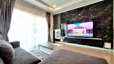 Houses for rent Chiang Mai Outer Ring Road : For Rent 🪴 Supalai Gardenville Wongwaen-Sankamphaeng Village 3 bedrooms,3 bathrooms. Price: 27,000 Baht/month furniture and electrical appliances. 