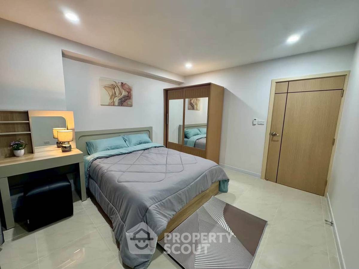 รูป ใกล้ MRT พระราม 9 เพียง 200 เมตร | 3 ห้องนอน Siam Condominium (ID 3306348) - รูปที่ 5/5