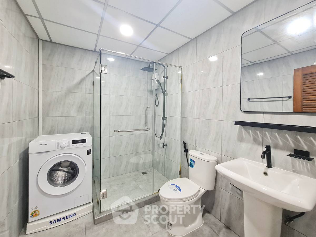 รูป คอนโด 3-ห้องนอน ที่ ทิว ริเวอร์ เพลส คอนโดมิเนียม ใกล้ MRT สิรินธร (ID 2875656) - รูปที่ 9/30