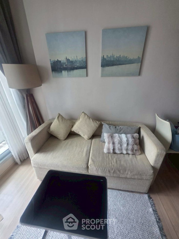 รูป คอนโด 1-ห้องนอน ที่ ริธึ่ม สาทร ใกล้ BTS สะพานตากสิน (ID 2985432) - รูปที่ 2/9