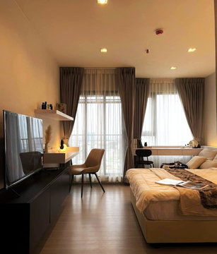 📲LineID: @Ressy (With@ Ahead)🔥Life Sathorn Sierra🔥Nice room🔥