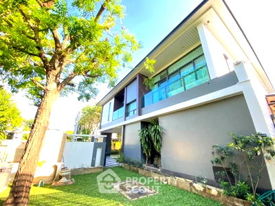 Houses for rent Bangkok : 3-BR 287 Sqm House At Setthasiri Krungthep Kreetha (ID 3306494)