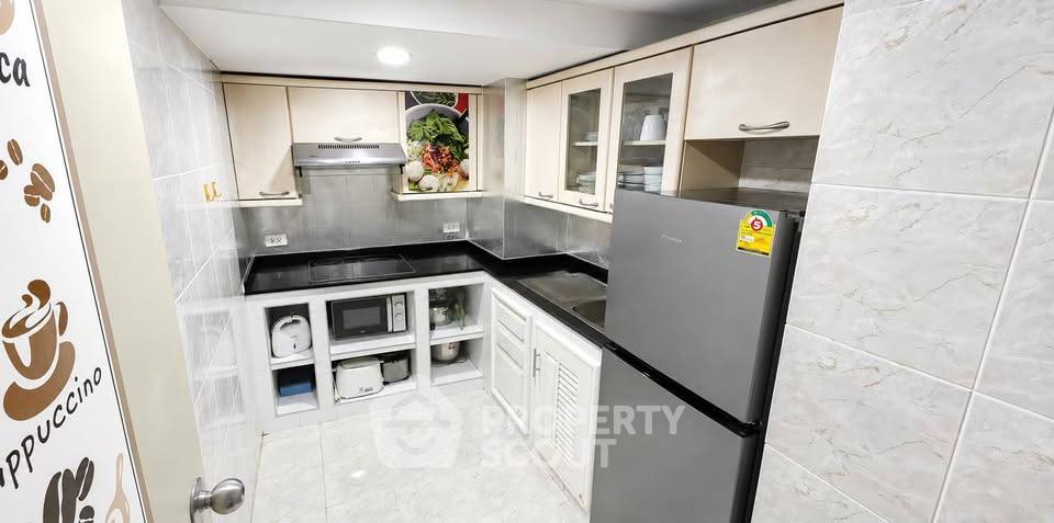 picture 2-BR Condo at Omni Tower near BTS Nana (ID 3259321) - 7/14
