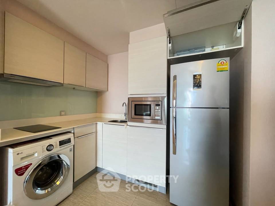 รูป คอนโด 2 ห้องนอน ชั้นสูง H Sukhumvit 43 ใกล้ BTS พร้อมพงษ์ (ID 2604991) - รูปที่ 11/15