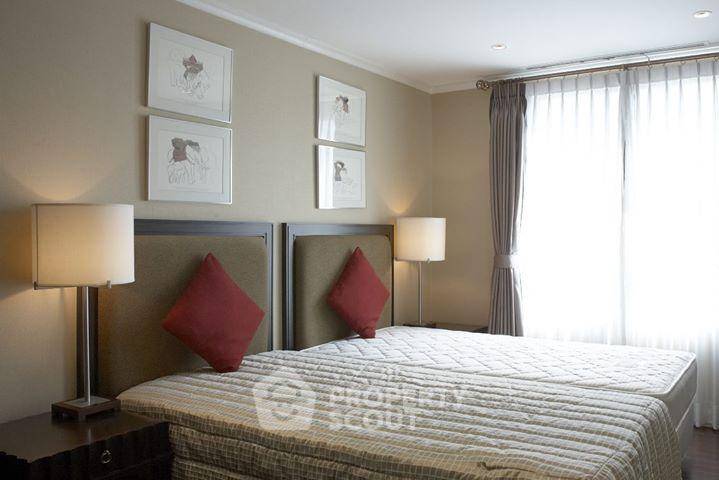 picture 2-BR Condo at The Oleander near BTS Nana (ID 2834778) - 2/5