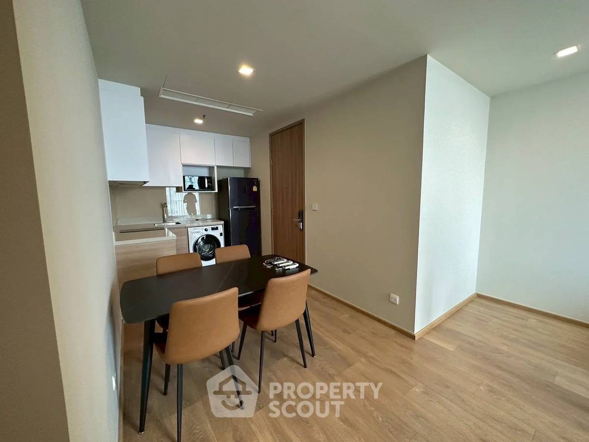 picture 2-BR Condo At Noble Around Sukhumvit 33 Near BTS Phrom Phong (ID 2884139) - 2/5