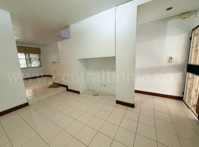 รูป ทาวน์เฮ้าส์ หมู่บ้าน อารียา แอทโฮม ซ.มัยลาภ เกษตร - นวมินทร์ - รูปที่ 5/14