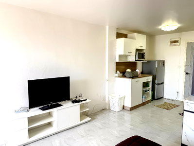 Condos for sale : Studio Condo for Sale Jomtien Sweet Condotel Sea View