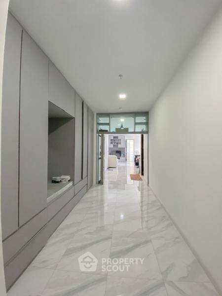 picture 3-BR Condo at Baan Klang Krung Siam-Pathumwan Condominium near BTS Ratchathewi (ID 2918235) - 1/8